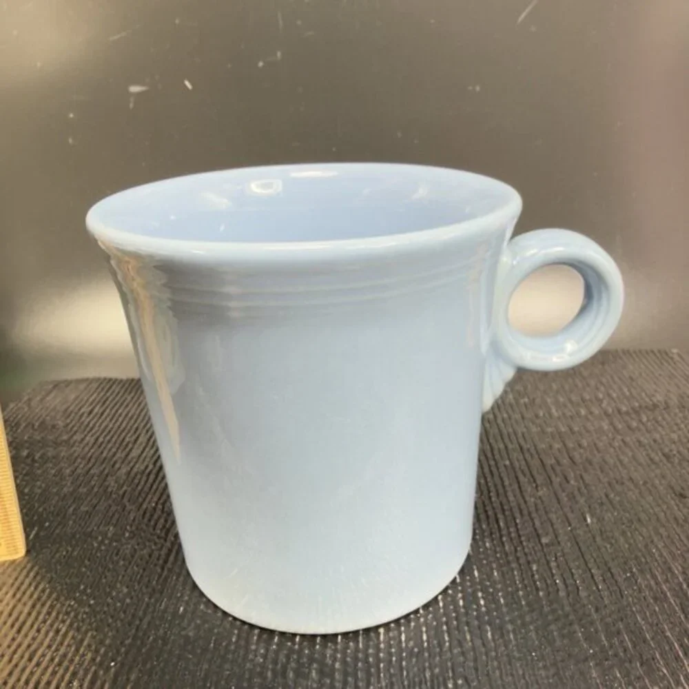Fiesta Fiestaware USA Coffee Mug Cup Light Blue Stoneware Mug Periwinkle‎ Glaze
